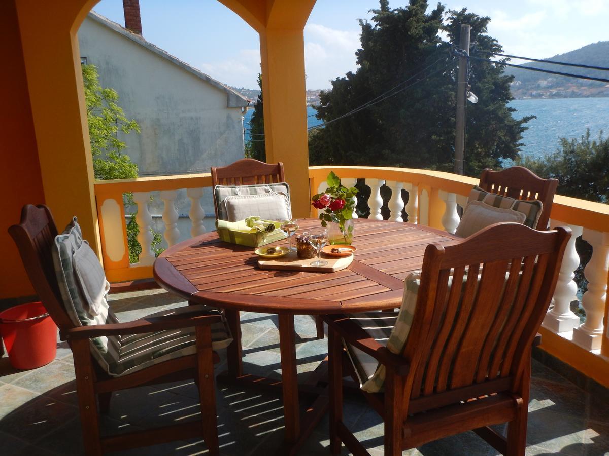 Apartments Val'S Osljak Preko Kültér fotó