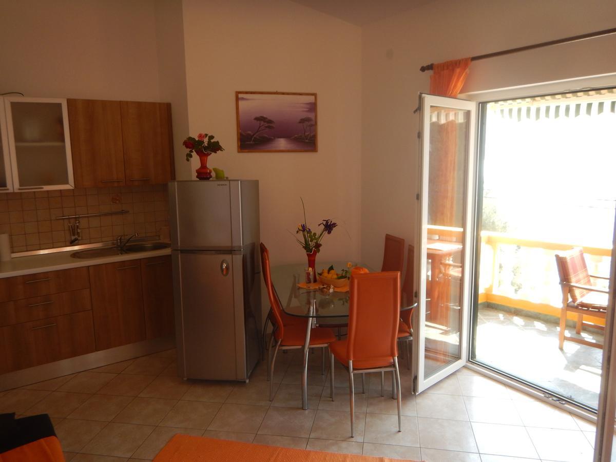Apartments Val'S Osljak Preko Kültér fotó