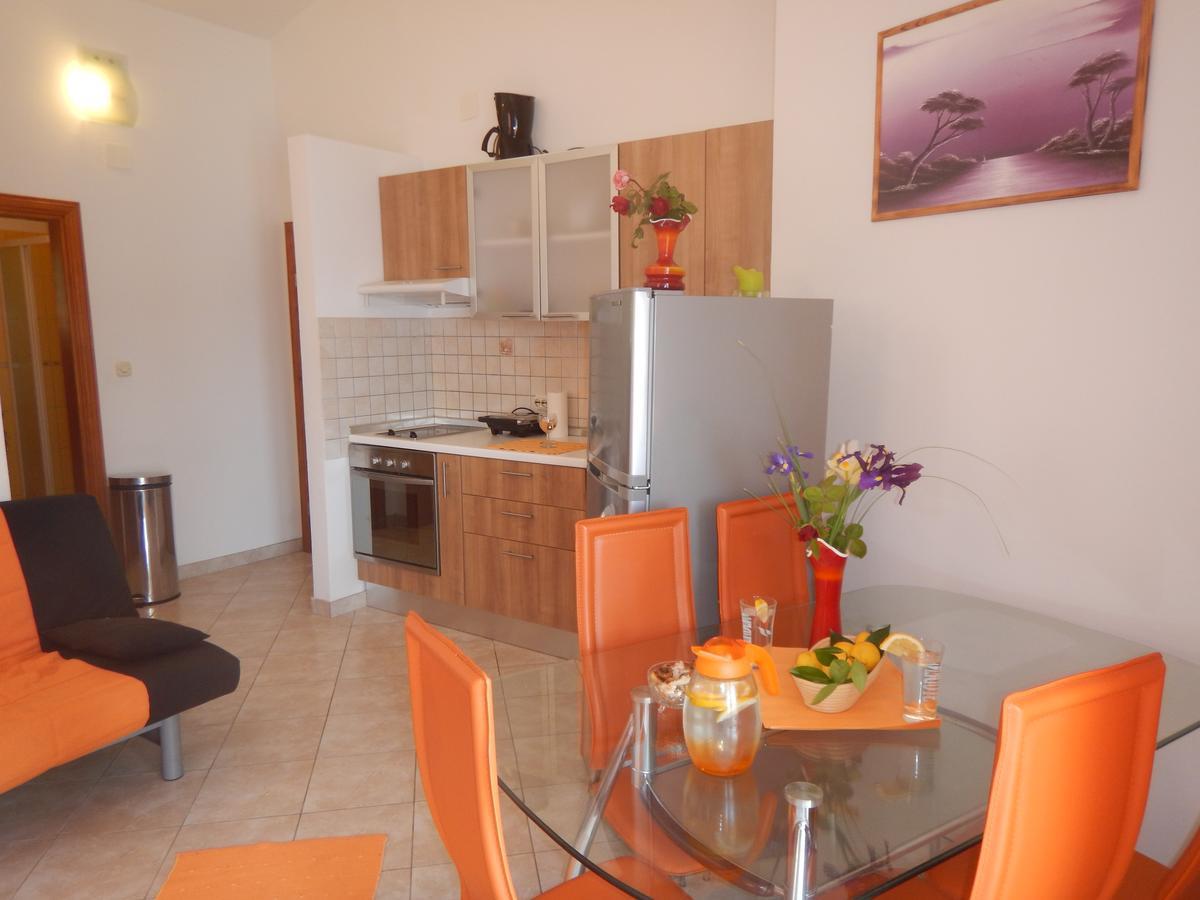 Apartments Val'S Osljak Preko Kültér fotó