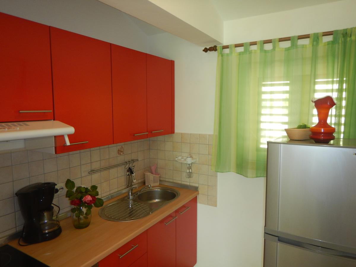 Apartments Val'S Osljak Preko Kültér fotó