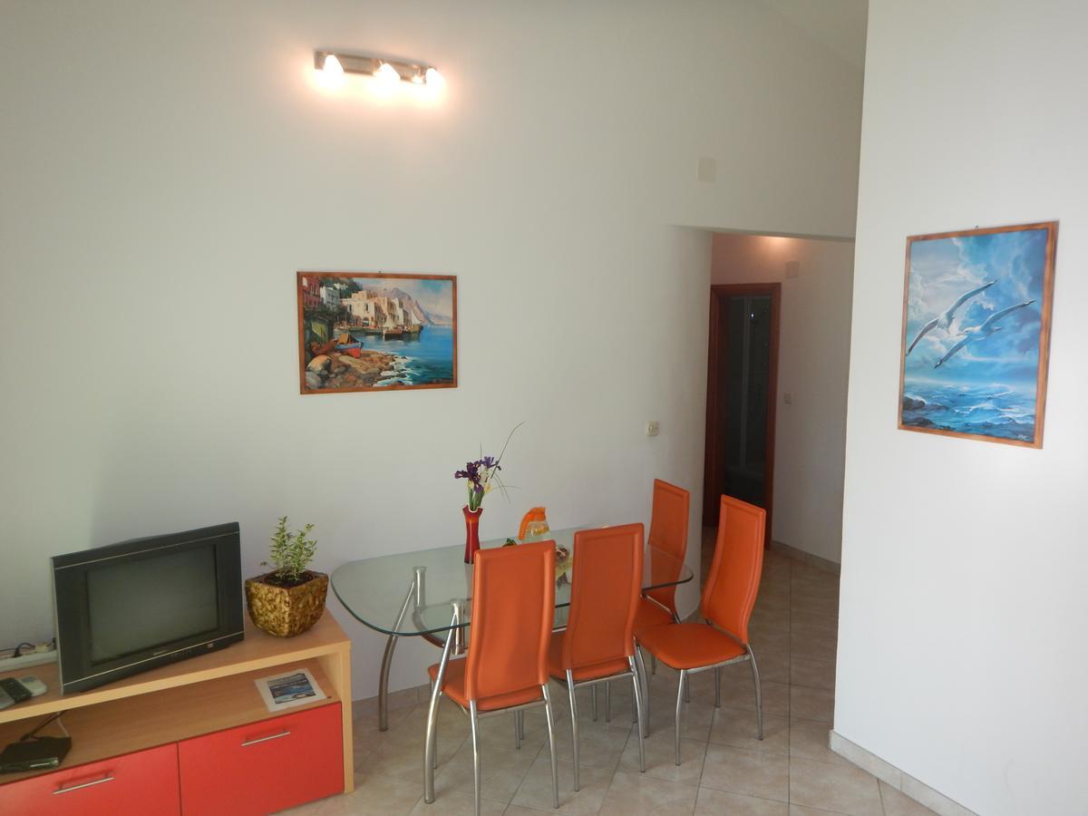 Apartments Val'S Osljak Preko Kültér fotó