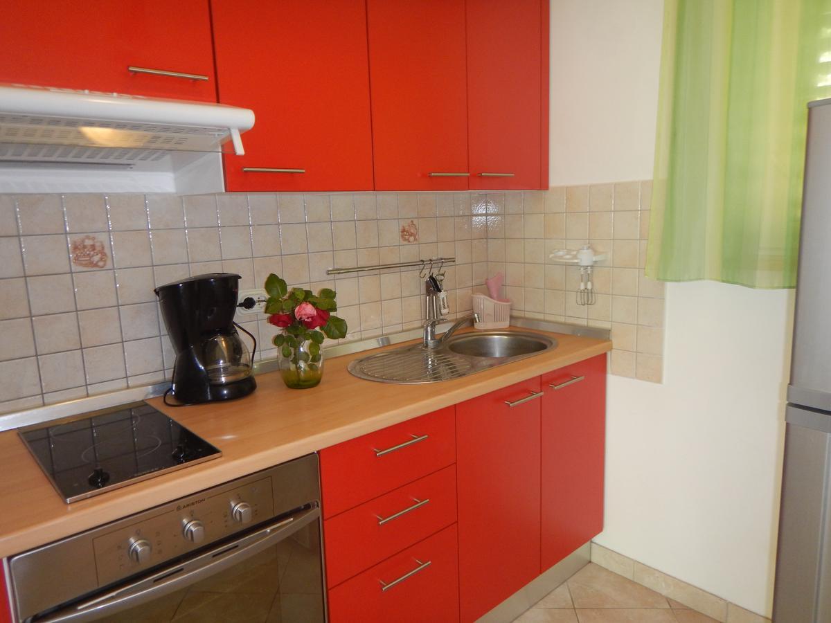 Apartments Val'S Osljak Preko Kültér fotó
